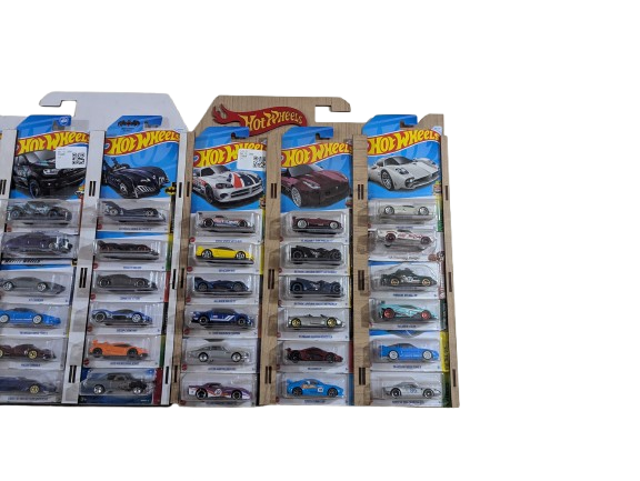 PXL_20260812_021441256.RAW-01.COVER-removebg-preview Estante de Hot Wheels